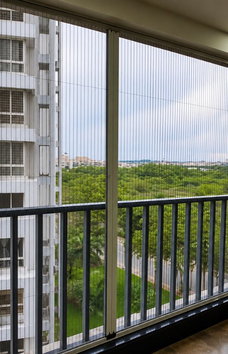 Balcony mosquito safety net